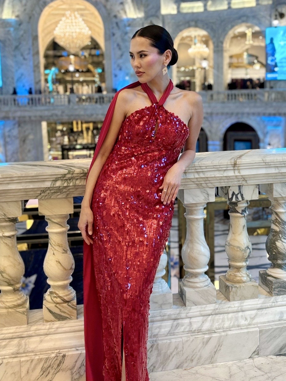 Silvas Dresses Red Gown Dress - Image 5