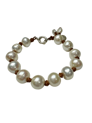 MOODY GRAY Island Lei Bracelet