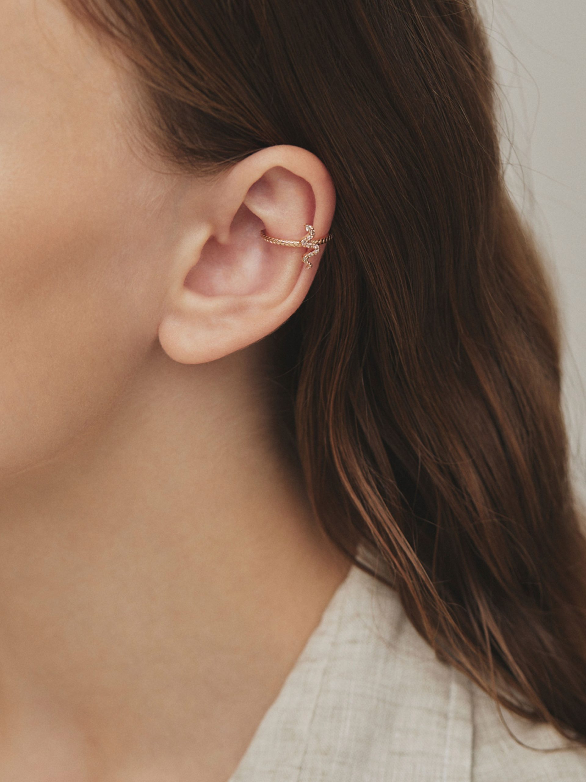 KAKERA Gold Diamond Ear Cuff - Image 3