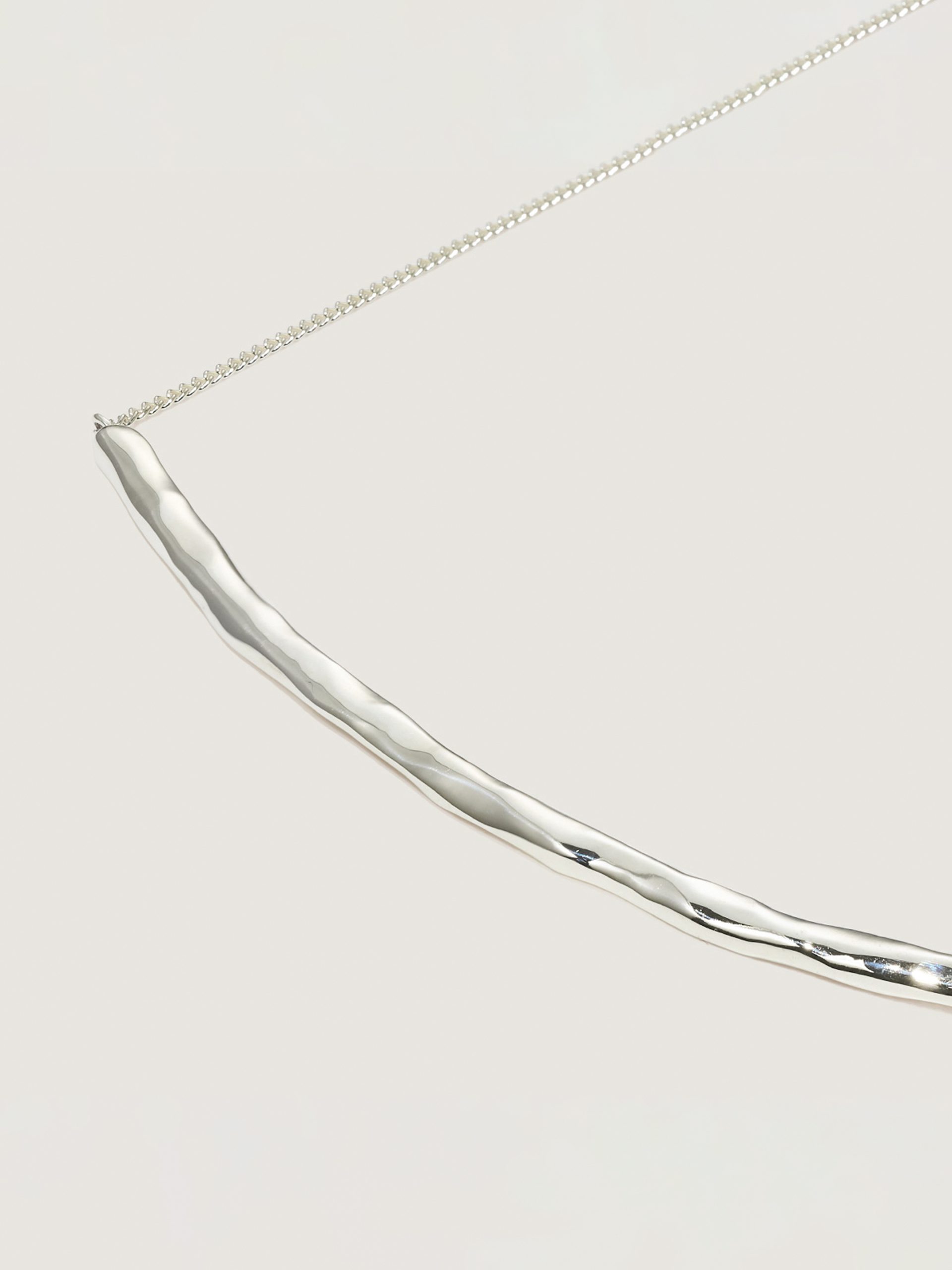 KAKERA Silver Bar Necklace - Image 2