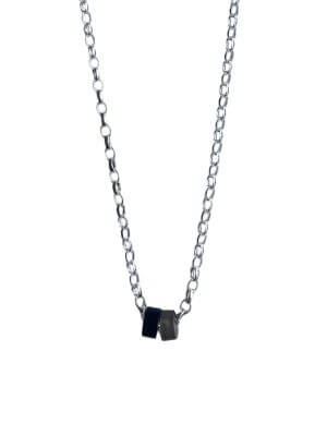 „Timeless sterling silver necklace, 48 cm length, adjustable to 46 cm and 44 cm, with two crystal donut pendants in onyx and smoky quartz; handcrafted from recycled materials, symbolizing grounding, clarity, and transformation.“