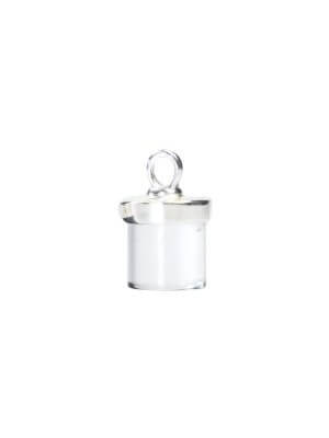 „Detachable clear quartz charm in a recycled silver cap with silver clip, designed for mix & match styling across different chains; handcrafted in Germany from recycled 925 sterling silver, symbolizing clarity, renewal, and transformation.“